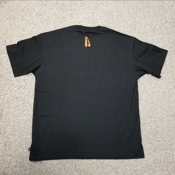Nike Size Medium Men SB Concepts Black Orange Lobster T-Shirt Skate DR0642-010 - Picture 2 of 4